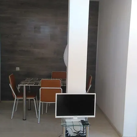 מלון דירות Akshaena 3*