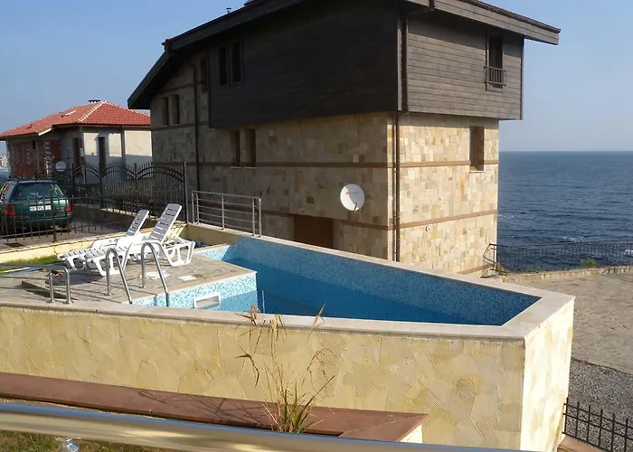 Akshaena סוזופול