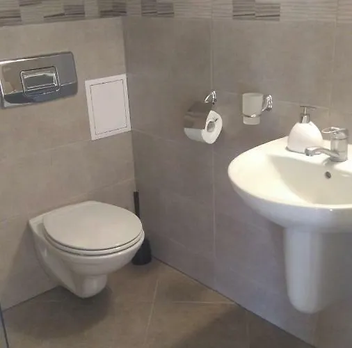 Akshaena סוזופול